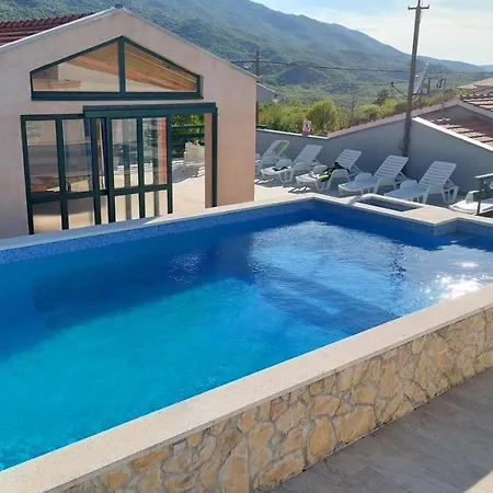 Smajo Villa