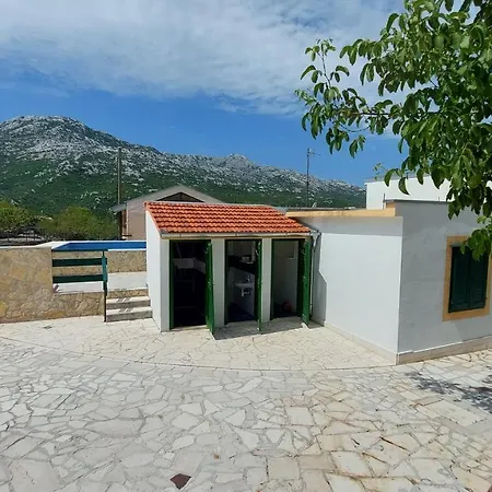 Smajo Villa *